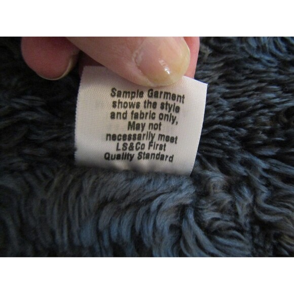 Levi’s Vest Sample Garment Blue Corduory Faux Fur Lined Womens Size M - Picture 11 of 11